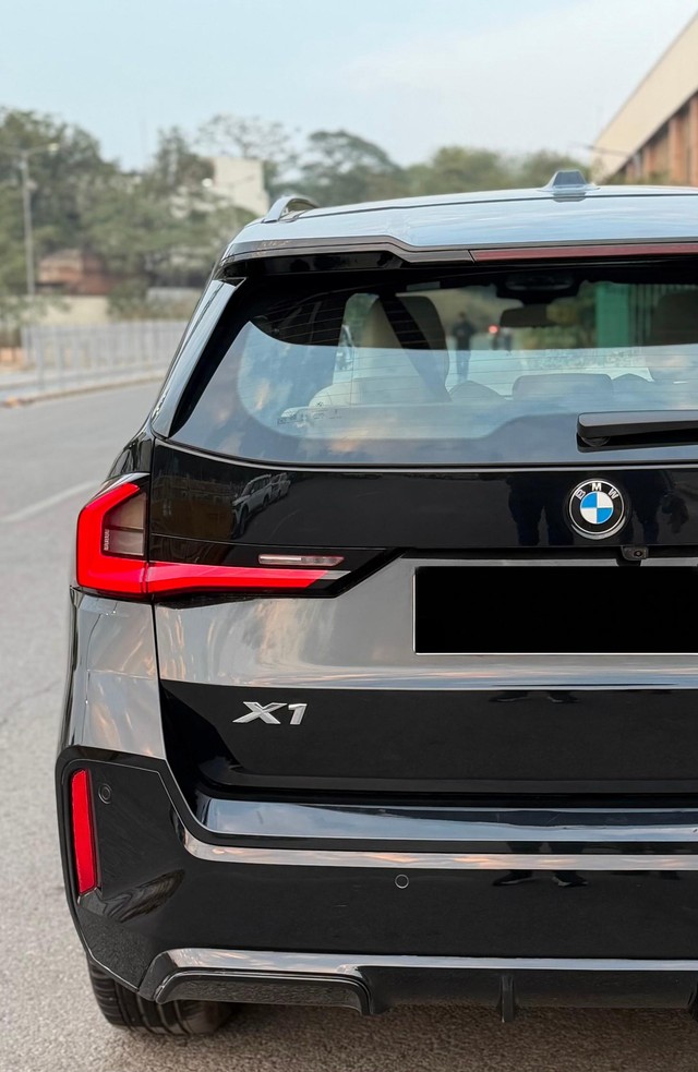 Second-hand 2024 BMW X1 sDrive18i M Sport for sale in New Delhi-10