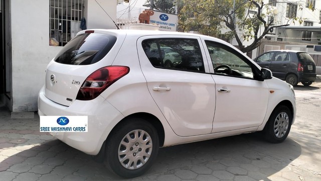 Second-hand 2011 Hyundai i20 1.2 Magna for sale in Coimbatore-1