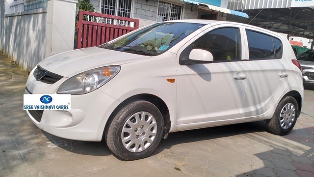 Second-hand 2011 Hyundai i20 1.2 Magna for sale in Coimbatore-10