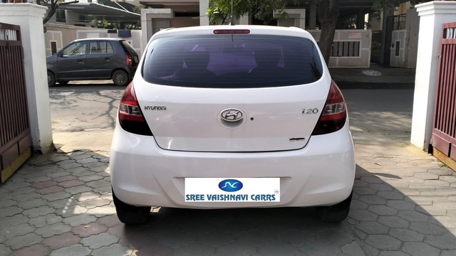 Second-hand 2011 Hyundai i20 1.2 Magna for sale in Coimbatore-2