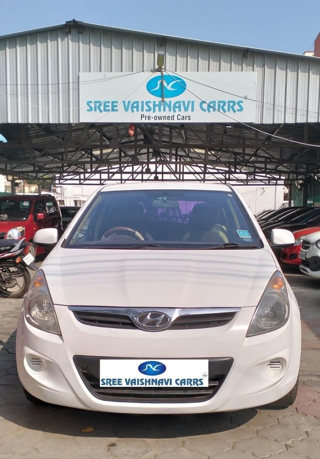 Second-hand 2011 Hyundai i20 1.2 Magna for sale in Coimbatore-4