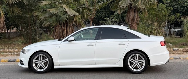 Second-hand 2016 Audi A6 35 TFSI Matrix for sale in New Delhi-2