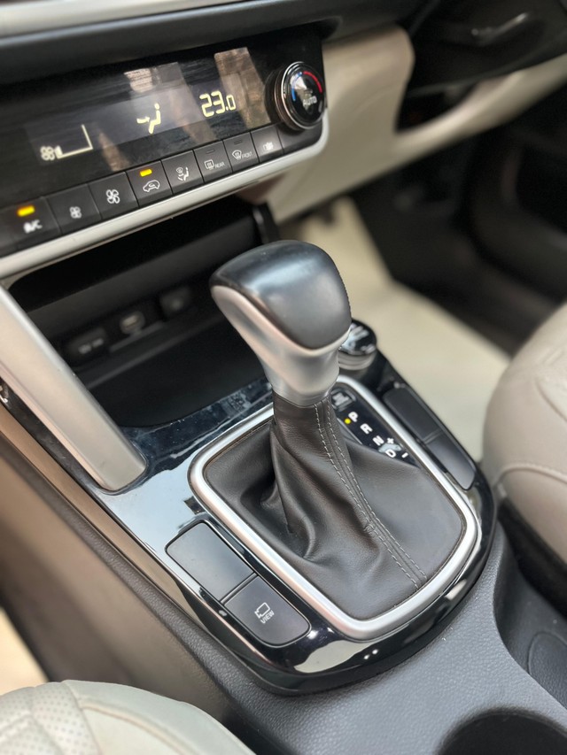 Second-hand 2022 Kia Seltos HTX Diesel AT for sale in Mumbai-28