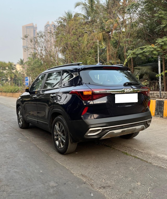 Second-hand 2022 Kia Seltos HTX Diesel AT for sale in Mumbai-31