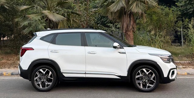Second-hand 2023 Kia Seltos GTX Plus Turbo DCT for sale in New Delhi-1