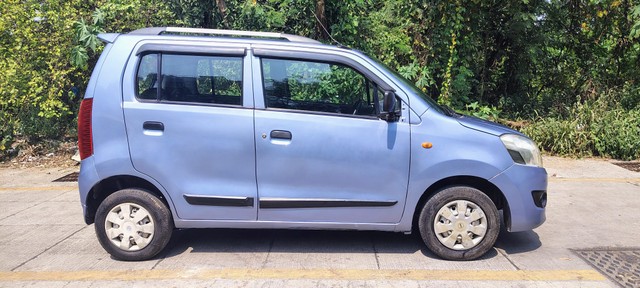 Second-hand 2014 Maruti Suzuki Wagon R LXI CNG for sale in Mumbai-1