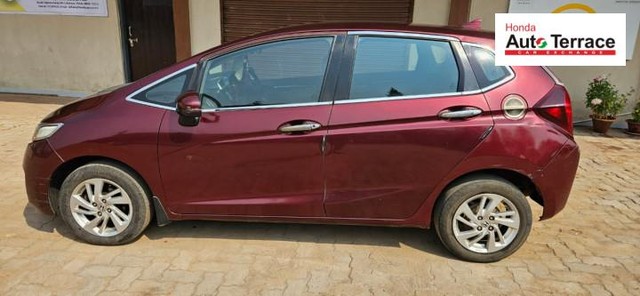 Second-hand 2016 Honda Jazz 1.5 V i DTEC for sale in Bhubaneswar-3