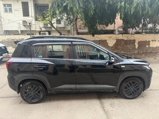 Second-hand 2024 Hyundai Exter SX Knight AMT for sale in New Delhi-4