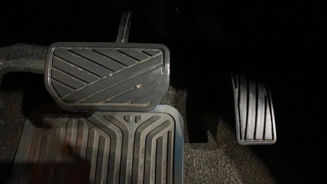 Second-hand 2022 Maruti Suzuki Grand Vitara Alpha AT BSVI for sale in Howrah-14