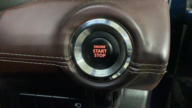 Second-hand 2022 Maruti Suzuki Grand Vitara Alpha AT BSVI for sale in Howrah-23