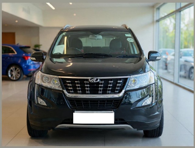 Mahindra XUV500 W7 BSIV Second-hand 2018 Mahindra XUV500 W7 BSIV for sale in New Delhi-0