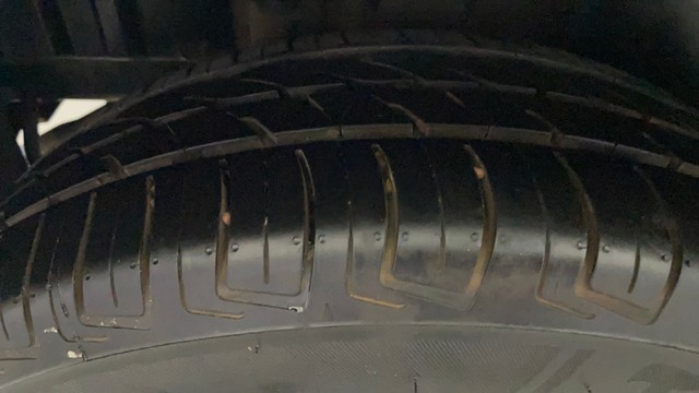 Second-hand 2015 Maruti Swift ZXI for sale in Kochi-30