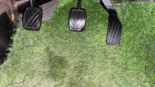 Second-hand 2015 Maruti Swift ZXI for sale in Kochi-14