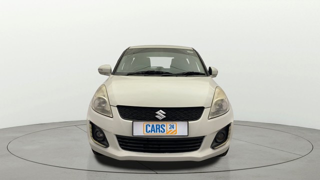 Second-hand 2015 Maruti Swift ZXI for sale in Kochi-7