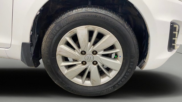 Second-hand 2015 Maruti Swift ZXI for sale in Kochi-24