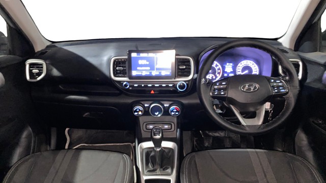 Second-hand 2021 Hyundai Venue SX Turbo for sale in Patna-10