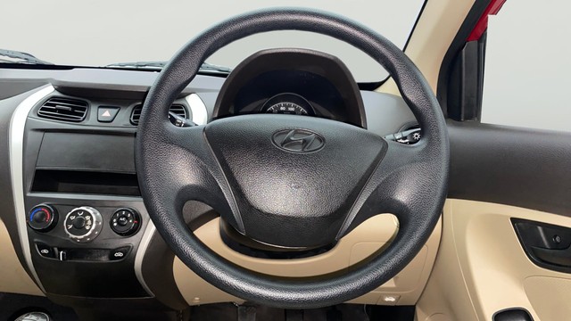 Hyundai EON Era Plus Second-hand 2017 Hyundai EON Era Plus for sale in Kochi-12