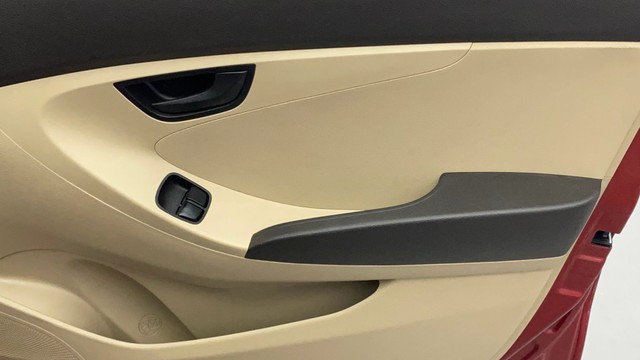 Hyundai EON Era Plus Second-hand 2017 Hyundai EON Era Plus for sale in Kochi-17