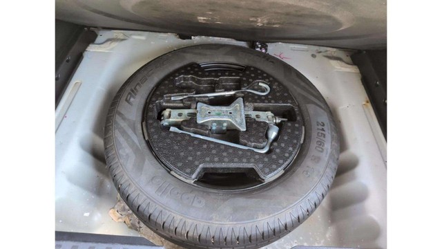 Second-hand 2018 Maruti Vitara Brezza ZDi AMT for sale in Gulbarga-27