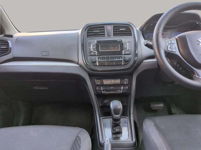 Second-hand 2018 Maruti Vitara Brezza ZDi AMT for sale in Gulbarga-22