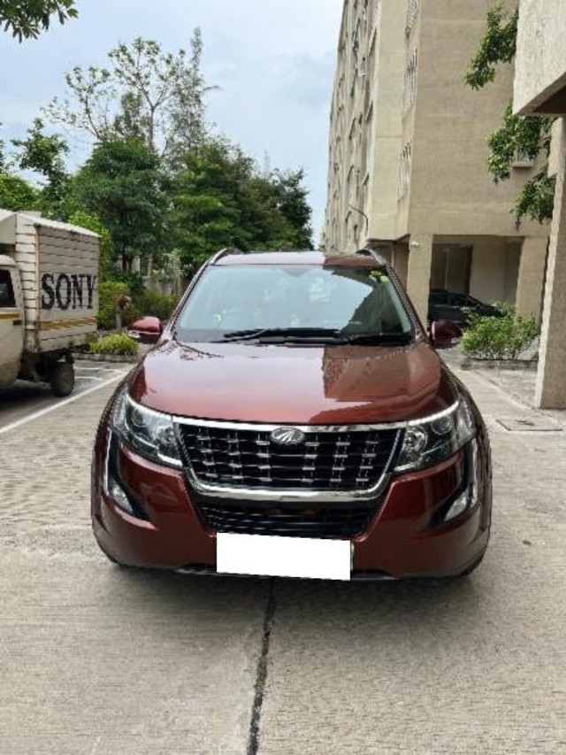 Second-hand 2018 Mahindra XUV500 AT W10 FWD for sale in Allahabad-4
