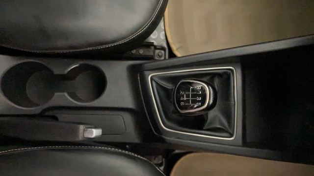 Second-hand 2015 Hyundai i20 Asta Option 1.4 CRDi for sale in Kochi-13