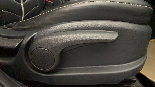 Second-hand 2015 Hyundai i20 Asta Option 1.4 CRDi for sale in Kochi-18