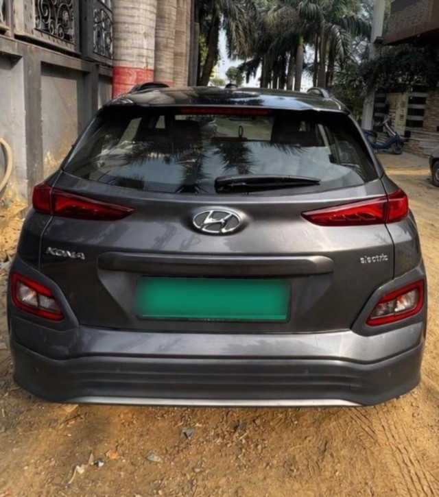 Second-hand 2023 Hyundai Kona Premium Dual Tone for sale in Udaipur-4