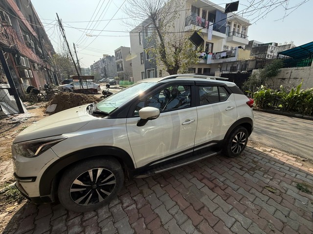 Nissan Kicks XV Premium Option D Dual Tone Second-hand 2019 Nissan Kicks XV Premium Option D Dual Tone for sale in Chandigarh-3