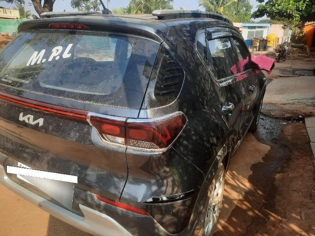 Second-hand 2023 Kia Sonet HTE for sale in Davangere-3