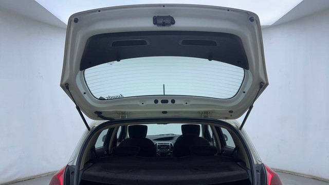 Second-hand 2012 Hyundai i20 Sportz 1.4 CRDi for sale in Hyderabad-30