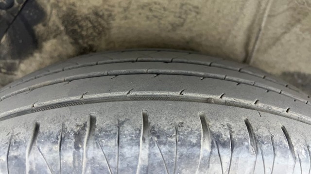 Second-hand 2012 Hyundai i20 Sportz 1.4 CRDi for sale in Hyderabad-34