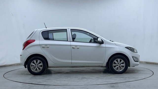 Second-hand 2012 Hyundai i20 Sportz 1.4 CRDi for sale in Hyderabad-2