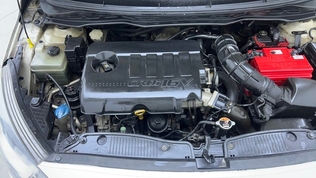 Second-hand 2012 Hyundai i20 Sportz 1.4 CRDi for sale in Hyderabad-36