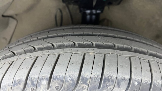 Second-hand 2012 Hyundai i20 Sportz 1.4 CRDi for sale in Hyderabad-37