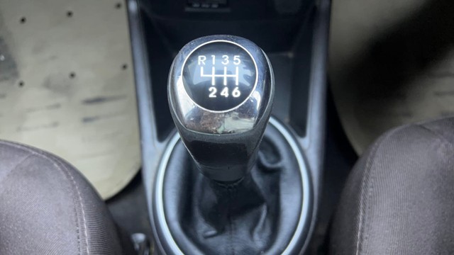 Second-hand 2012 Hyundai i20 Sportz 1.4 CRDi for sale in Hyderabad-12