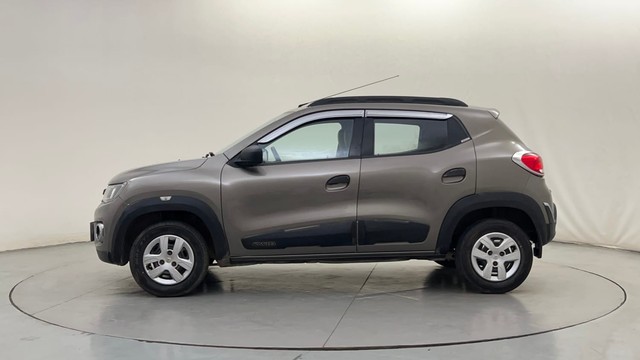 Second-hand 2016 Renault KWID RXT for sale in Mysore-6