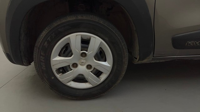 Second-hand 2016 Renault KWID RXT for sale in Mysore-20