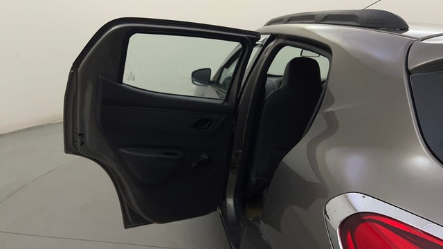 Second-hand 2016 Renault KWID RXT for sale in Mysore-34