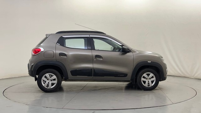 Second-hand 2016 Renault KWID RXT for sale in Mysore-2