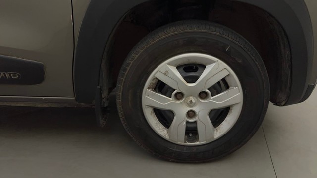 Second-hand 2016 Renault KWID RXT for sale in Mysore-17