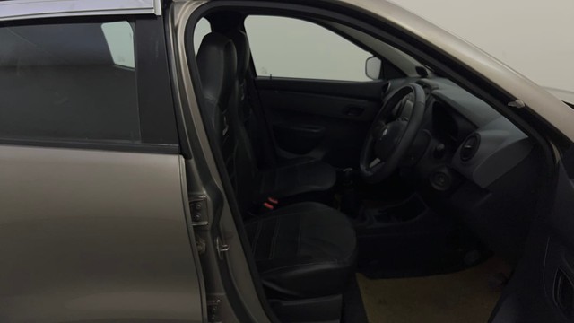 Second-hand 2016 Renault KWID RXT for sale in Mysore-15