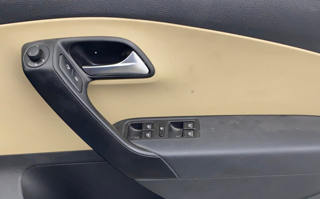 Second-hand 2016 Volkswagen Ameo 1.2 MPI Highline for sale in Chennai-17