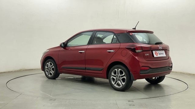 Second-hand 2018 Hyundai i20 1.2 Asta Option for sale in Mumbai-5