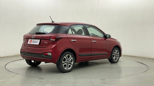 Second-hand 2018 Hyundai i20 1.2 Asta Option for sale in Mumbai-3