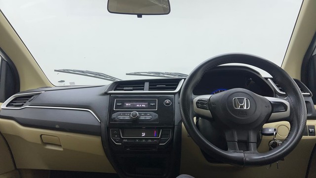 Second-hand 2017 Honda Amaze 2nd Gen S for sale in Chennai-11