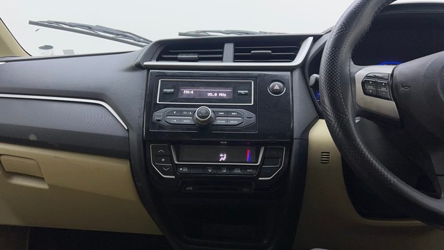 Second-hand 2017 Honda Amaze 2nd Gen S for sale in Chennai-24