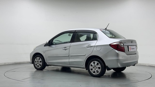 Second-hand 2017 Honda Amaze 2nd Gen S for sale in Chennai-5