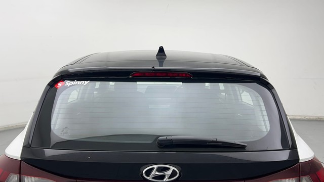 Second-hand 2023 Hyundai i20 Asta 1.2 for sale in New Delhi-36