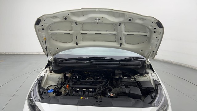 Second-hand 2023 Hyundai i20 Asta 1.2 for sale in New Delhi-8